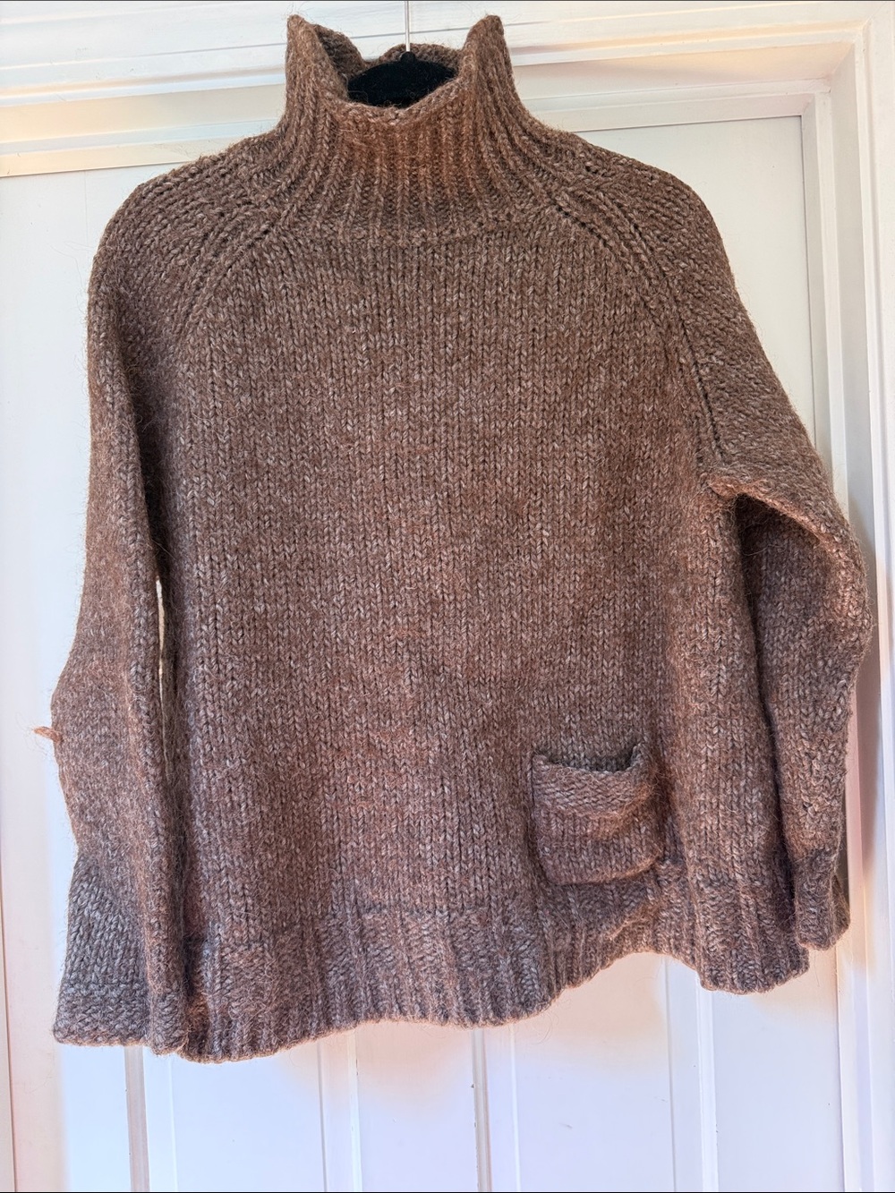 Garnet Hill Cozy Brown Turtleneck Wool and alpaca Sweater with Pocket